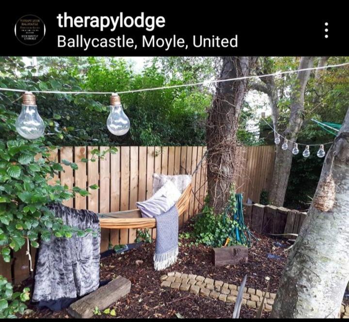 Therapy Lodge Ballycastle Exterior photo