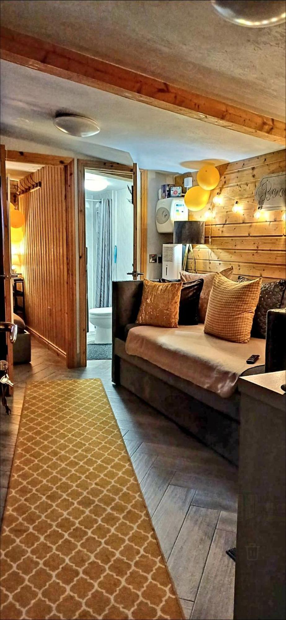 Therapy Lodge Ballycastle Room photo